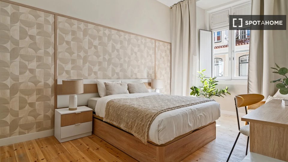 Double room Lisbon, 6 beds — photo 1