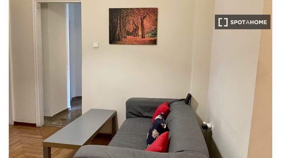 Double room Athens, 5 beds — photo 7