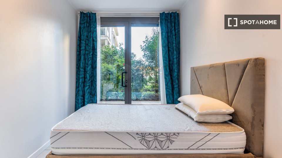 Appartamento con 2 camere da letto in affitto a Ripamonti, Milano - en Milán