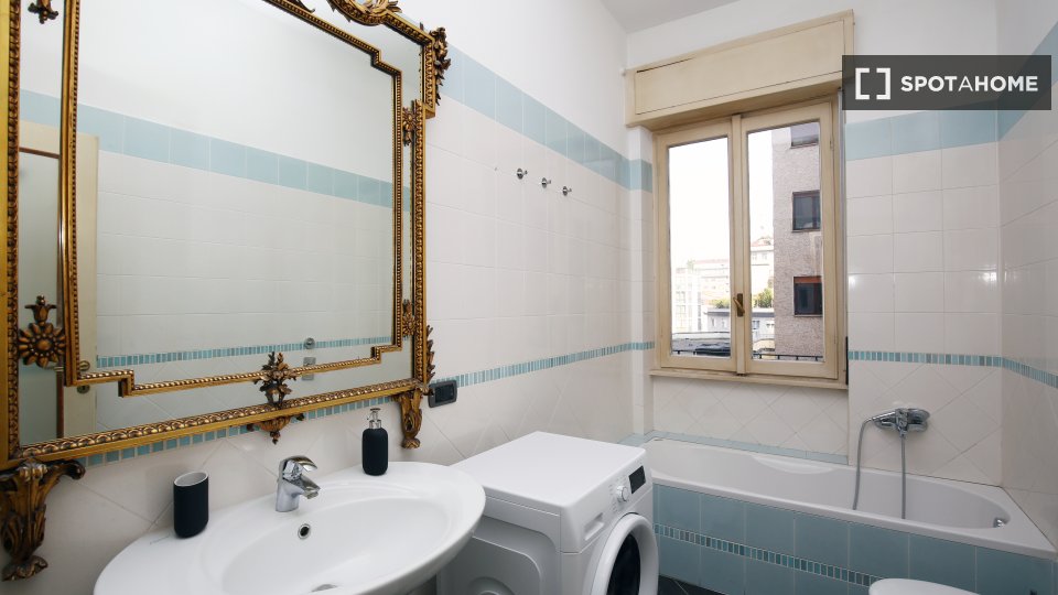 Double room Milan, 6 beds, 150m² — photo 9