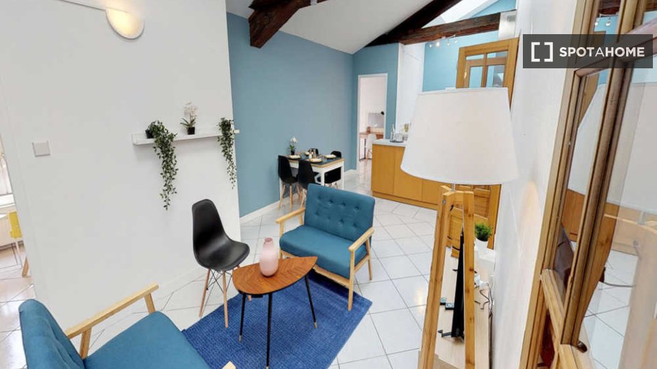 Double room Lyon, 5 beds, 130m² — photo 10