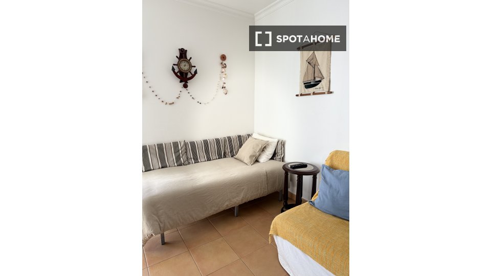 Apartment mono Lisbon, 50m² — photo 2