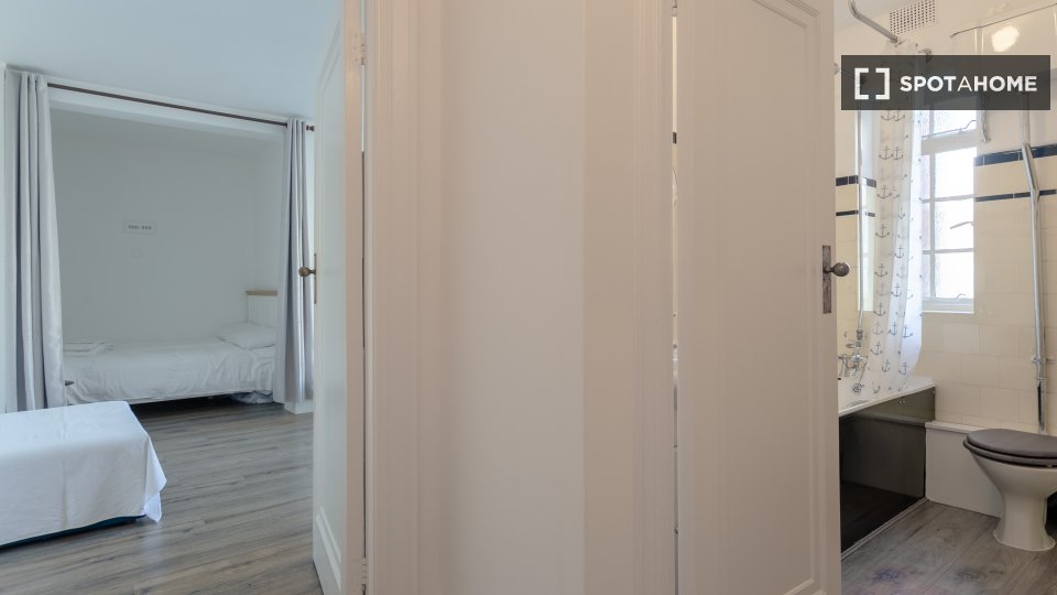 Apartment London, 1 bed, 52m² — photo 42