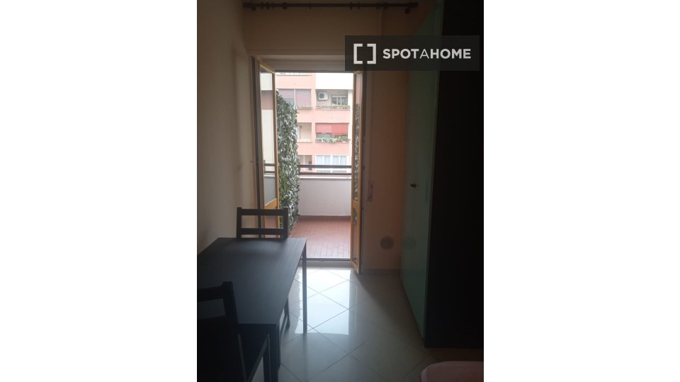 Double room Milan, 1 bed, 60m² — photo 13