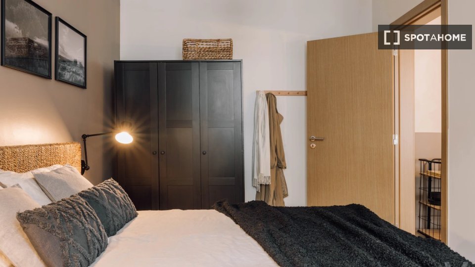 Apartment Lisbon, 2 beds, 115m² — photo 4