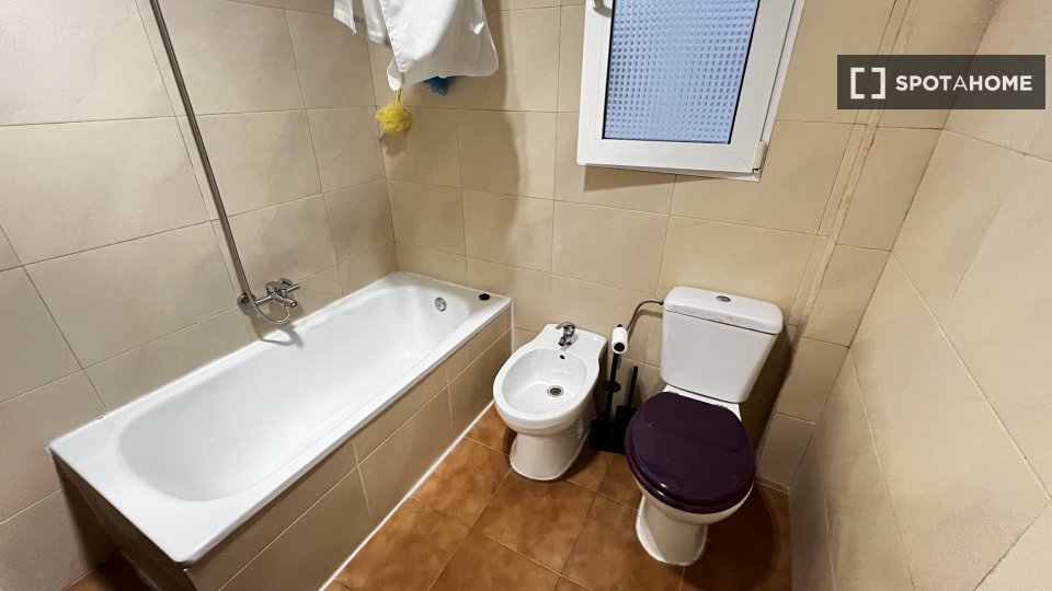 Double room Valencia, 5 beds — photo 8