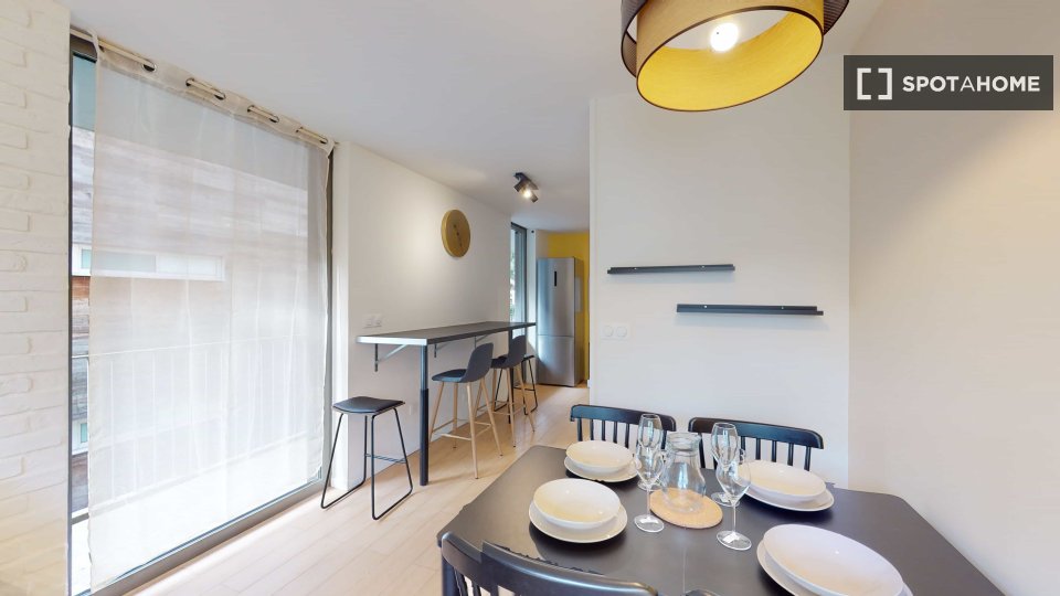 Double room Lille, 12 beds — photo 15
