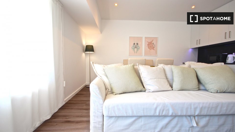 Apartment Lisbon, 1 bed — photo 6