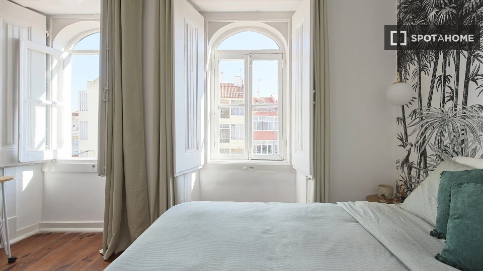 Double room Lisbon, 13 beds — photo 12