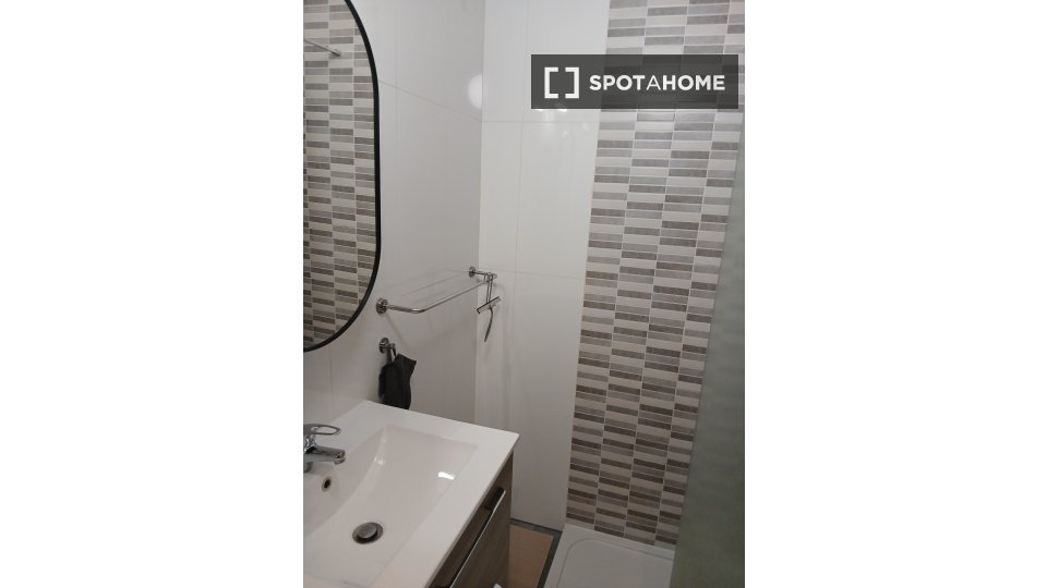 Apartment Brussels, 1 bed, 50m² — photo 1