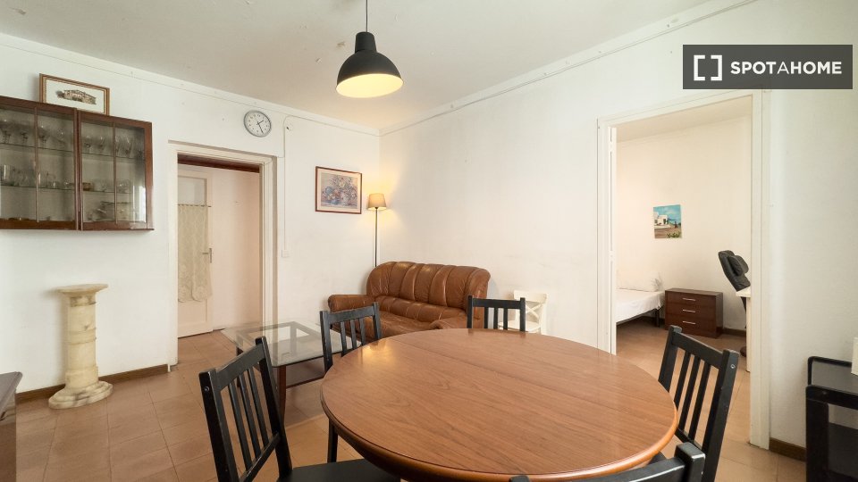 Apartment mono Barcelona, 35m² — photo 2