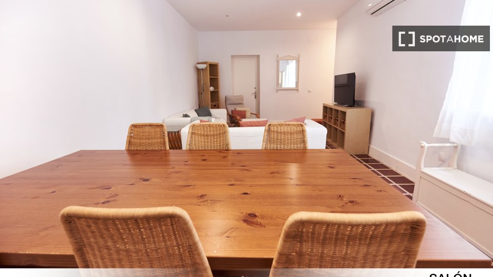 Double room Seville, 5 beds — photo 40