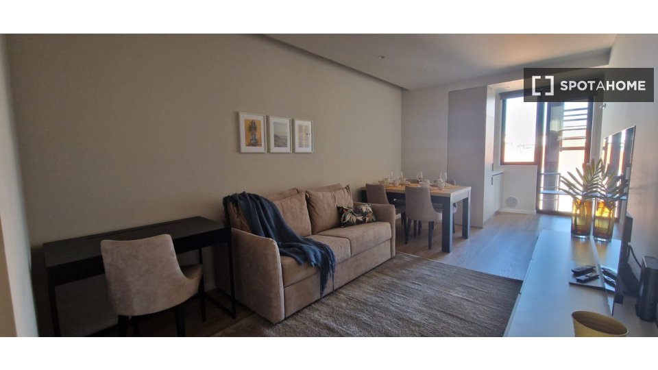 Apartment mono Lisbon, 54m² — photo 3