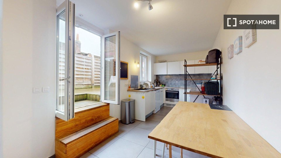 Double room Lille, 6 beds — photo 24