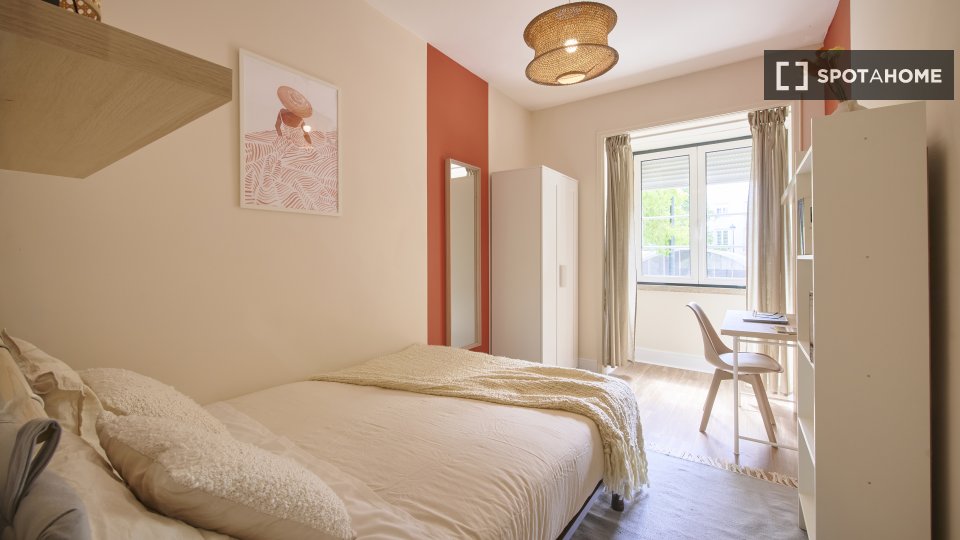 Double room Lisbon, 7 beds — photo 14