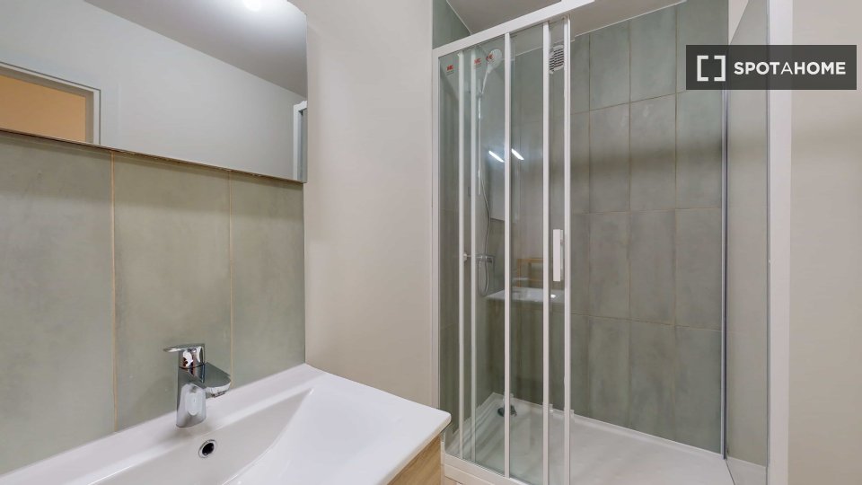 Double room Paris, 8 beds — photo 14