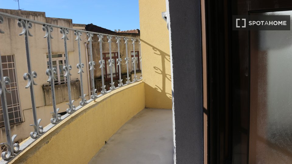 Double room Porto, 6 beds, 300m² — photo 3