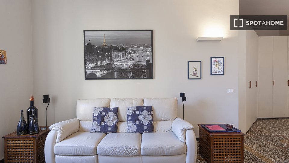 Apartment mono Genoa, 75m² — photo 17