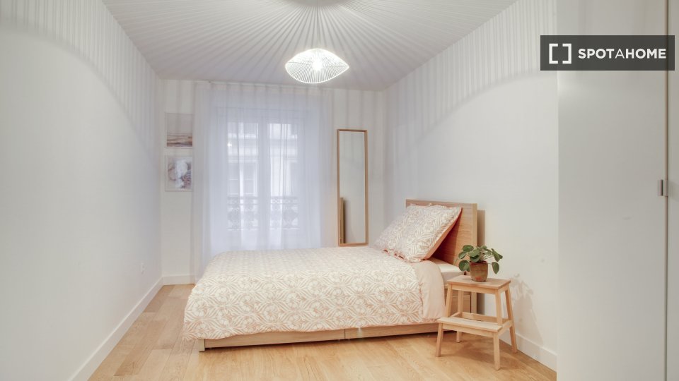 Double room Paris, 21 beds — photo 5