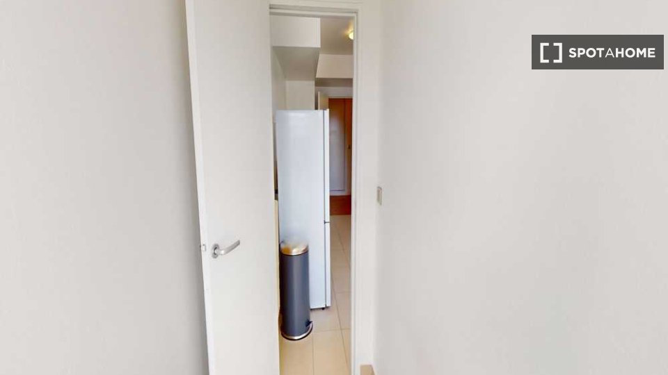 Double room Paris, 5 beds, 110m² — photo 6