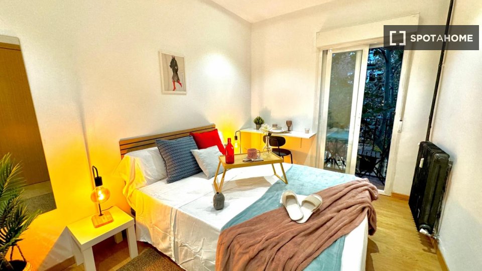 Double room Madrid, 5 beds — photo 16