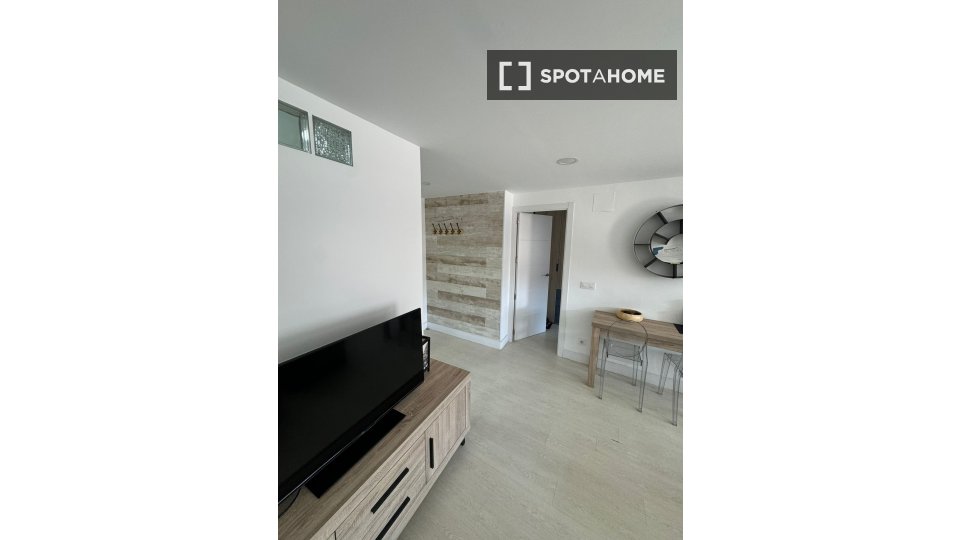 Apartment Madrid, 2 beds — photo 21