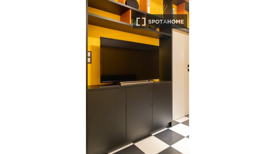 Apartment mono Athens, 55m² — photo 4