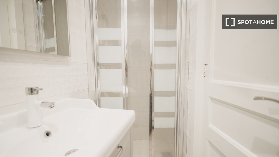 Habitación doble Barcelona, 5 habitaciones — foto 14