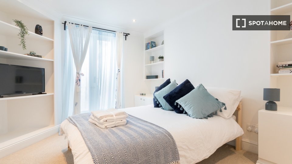 Apartment London, 2 beds, 93m² — photo 19
