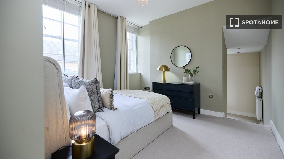 Apartment London, 2 beds, 84m² — photo 6