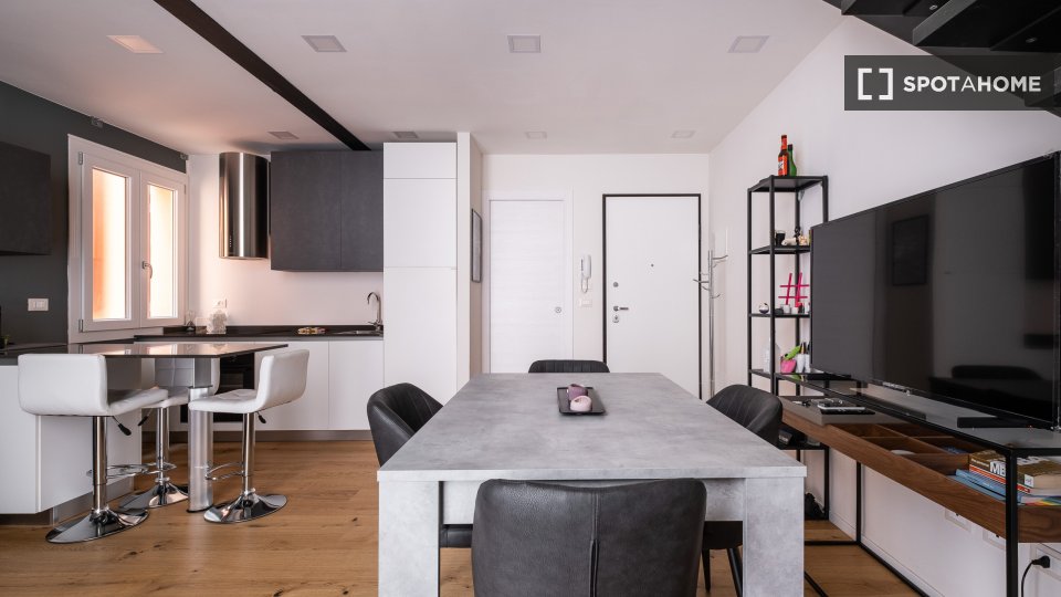 Apartment Bologna, 1 bed — photo 1