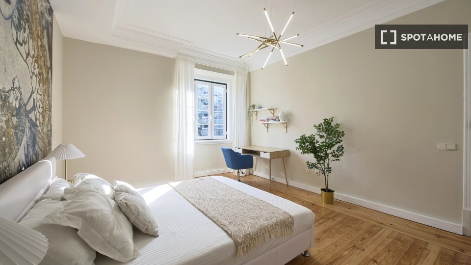 Double room Lisbon, 10 beds — photo 12