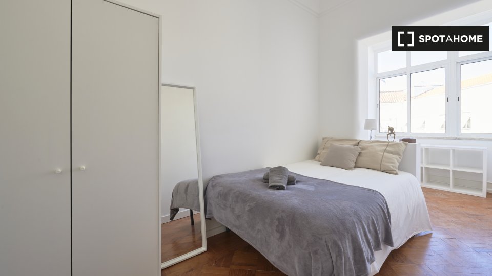 Double room Lisbon, 12 beds — photo 15