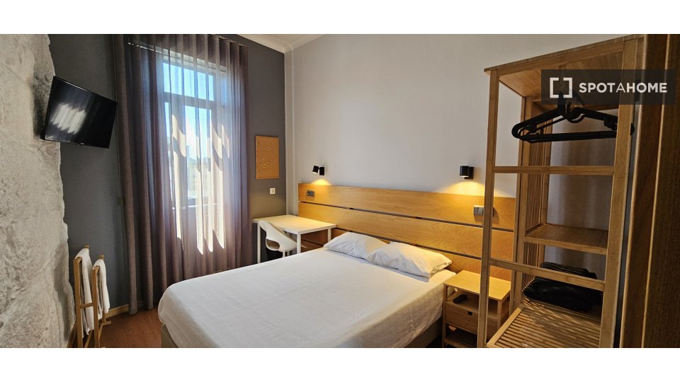 Double room Porto, 7 beds, 250m² — photo 32