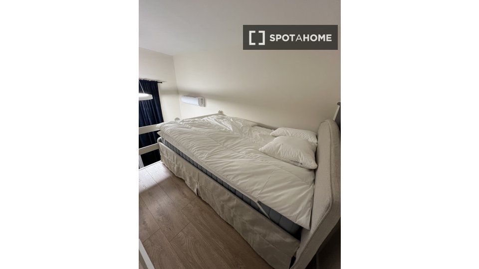 Apartment Budapest, 2 beds, 45m² — photo 10