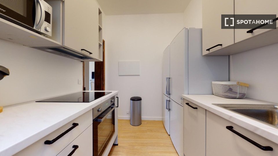 Double room Marseille, 18 beds — photo 14