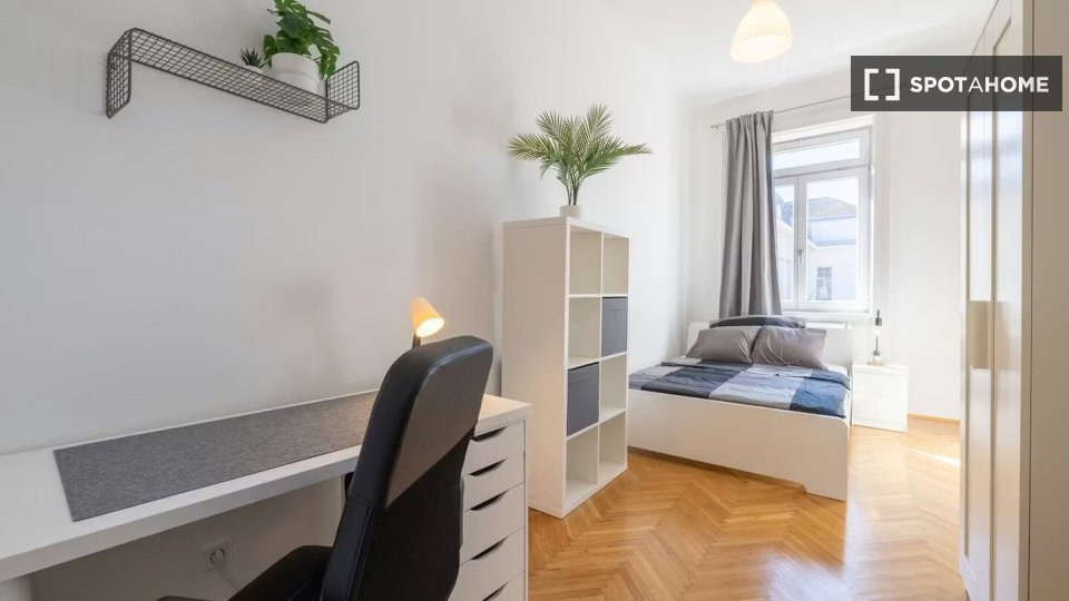Double room Vienna, 6 beds — photo 4