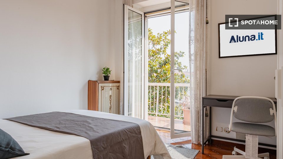 Double room Milan, 3 beds — photo 8