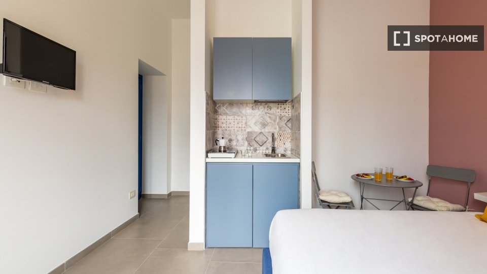 Apartment Naples, 1 bed — photo 15