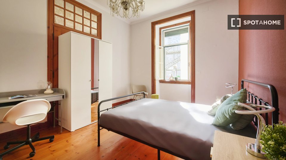 Double room Lisbon, 7 beds — photo 4