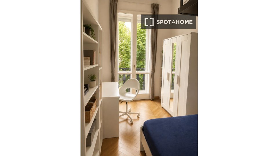 Double room Milan, 3 beds — photo 15