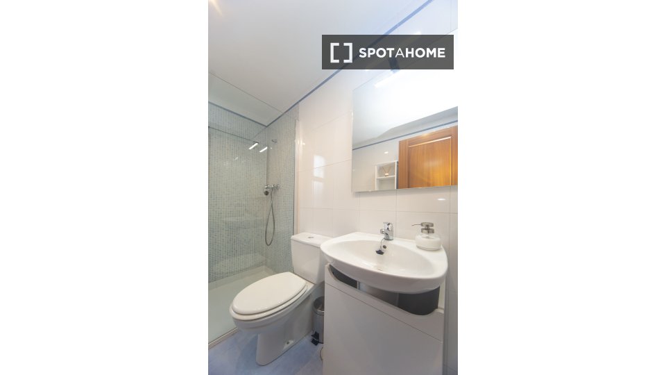Double room Granada, 4 beds — photo 3