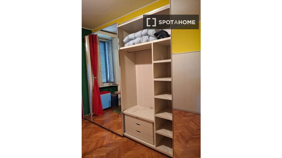 Double room Milan, 2 beds, 100m² — photo 3