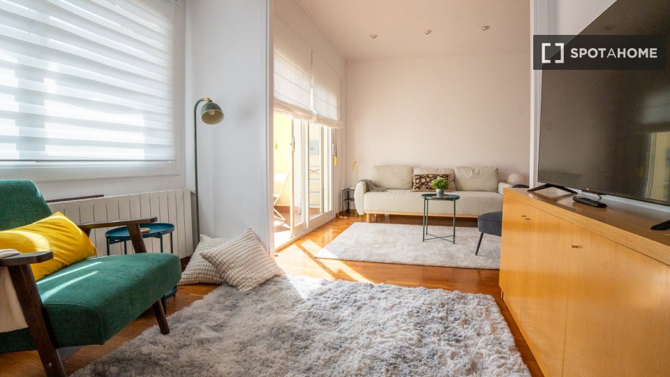 Apartment Barcelona, 2 beds, 90m² — photo 10