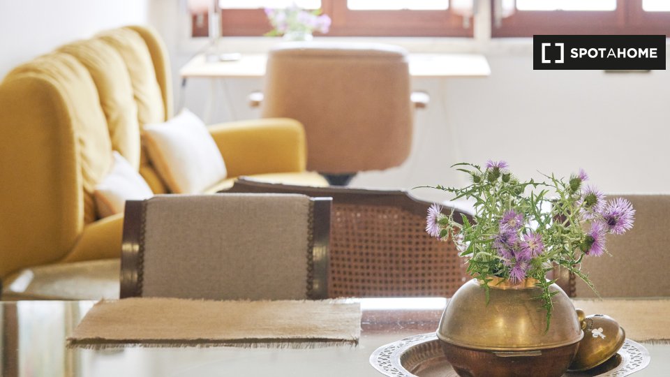 Apartment Lisbon, 1 bed, 80m² — photo 3