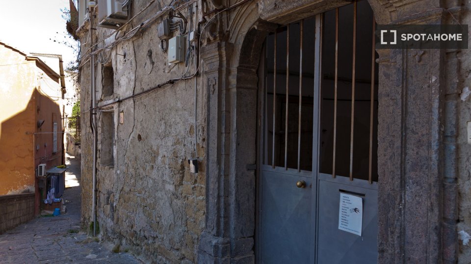 Apartment Naples, 1 bed — photo 19