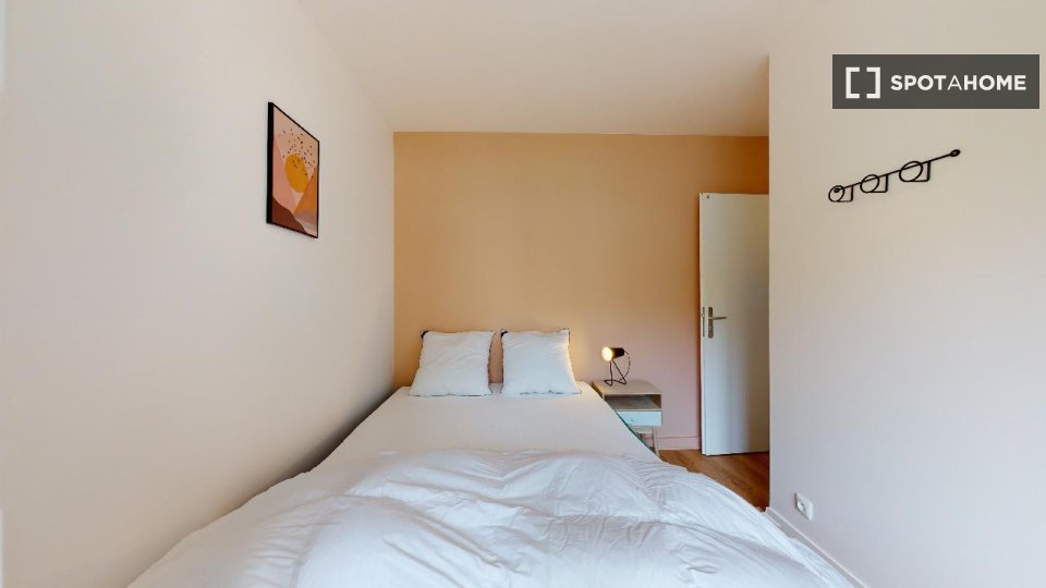 Habitación doble París, 8 habitaciones — foto 13