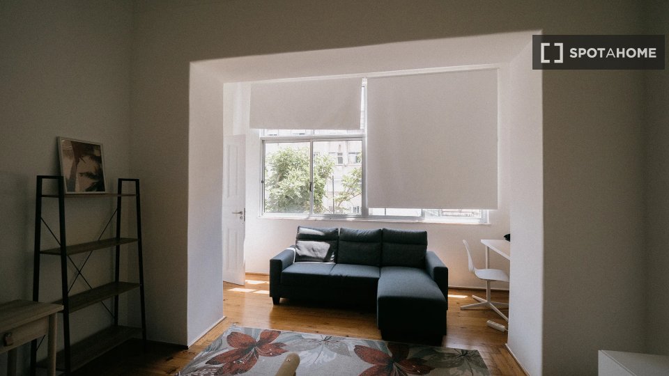 Double room Lisbon, 7 beds — photo 12