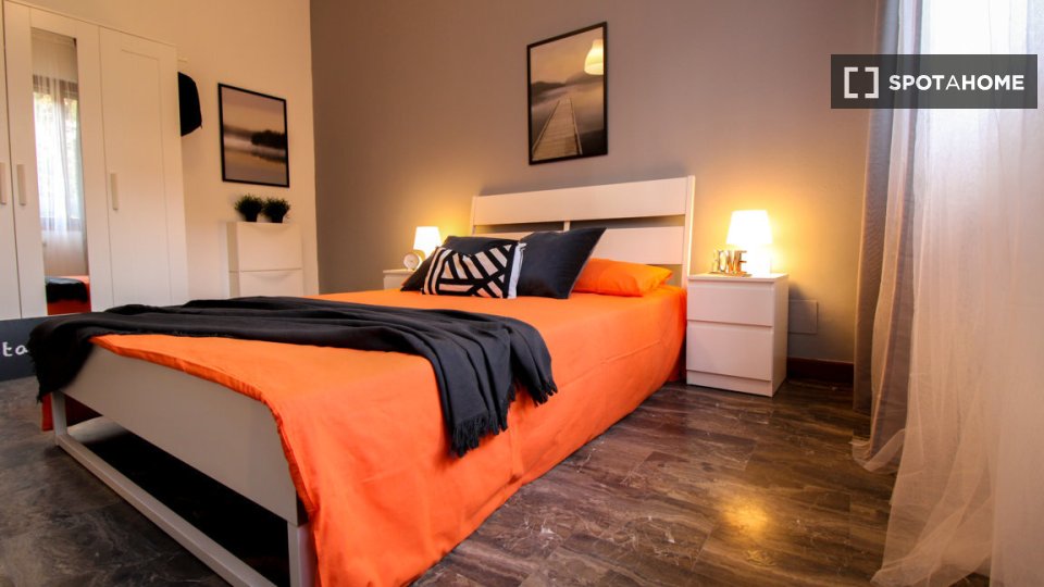Double room Bologna, 8 beds — photo 8