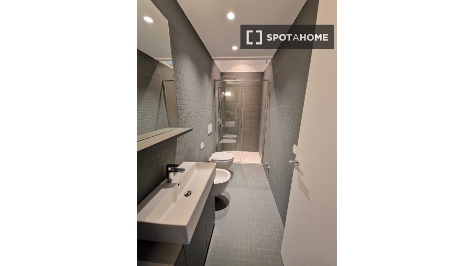 Apartment Milan, 1 bed, 45m² — photo 2